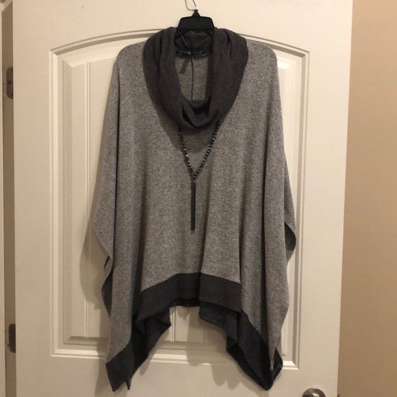 White House Black Market Sweaters - EUC WHBM Sz M So cozy shades of grey poncho.